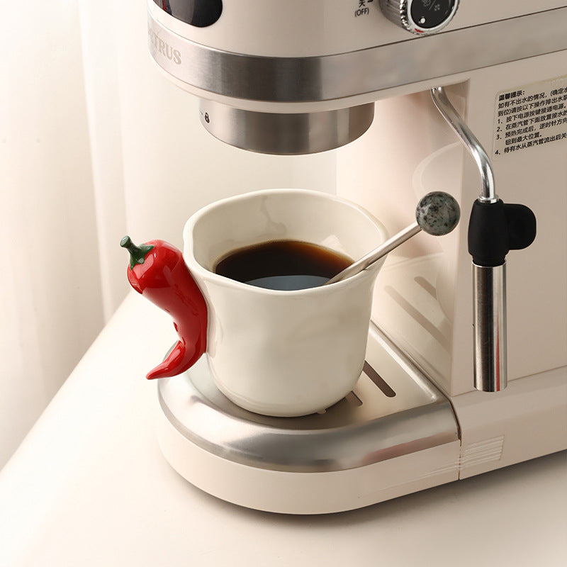 Ceramic Chili Pepper Shaped Handheld Cup